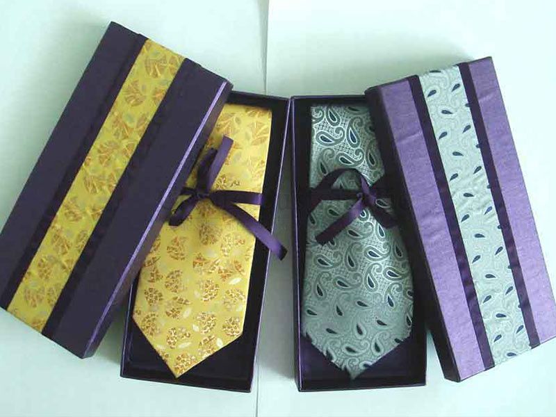 Custom Packing & Gift Boxes